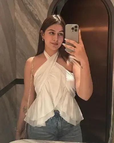 Call Girl Alipore
